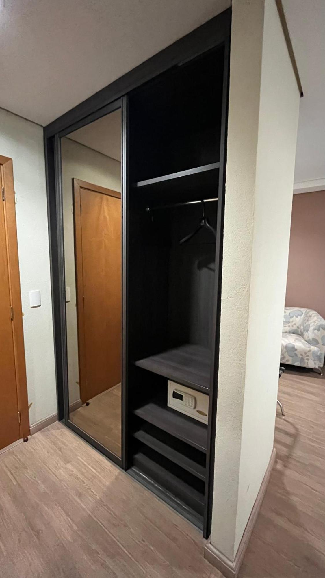 Onix Inn Hotel Cravinhos Eksteriør bilde